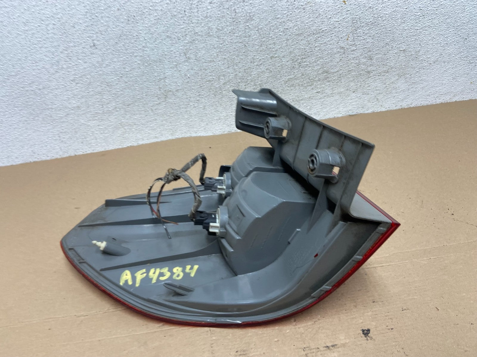 2005 2006 2007 Honda Odyssey Right Passenger RH Side Tail Light AF4384 LK6