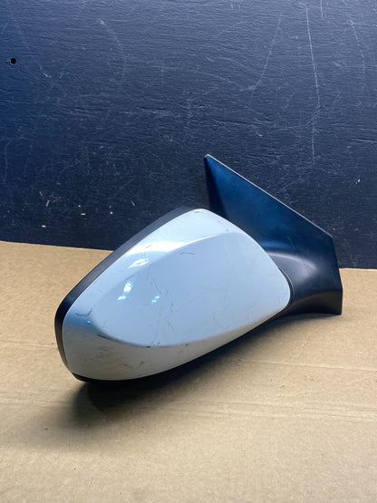 2012 to 2017 Hyundai Accent Right Passenger Side View Door Mirror AF7589 DG1