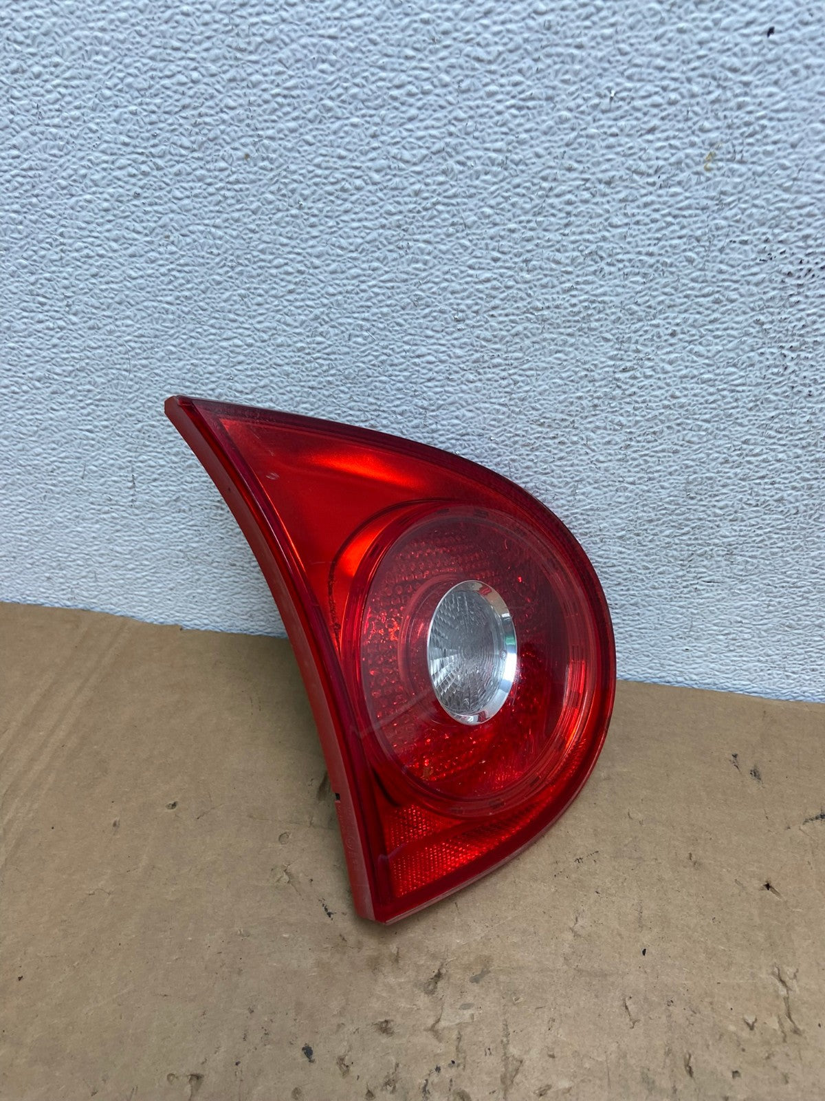 2006-2009 Volkswagen Golf Left Driver Lh Side Tail Light Inner Trunk AD3106 LK2