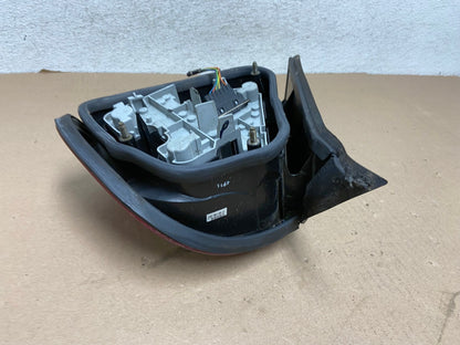 1998 to 2003 Jaguar XJ8 Left Driver LH Side Tail Light AG3381 LK4