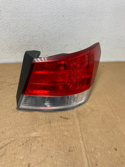 2010 to 2014 Subaru Legacy Right Passenger Rh Side Tail Light AD1197 LK0