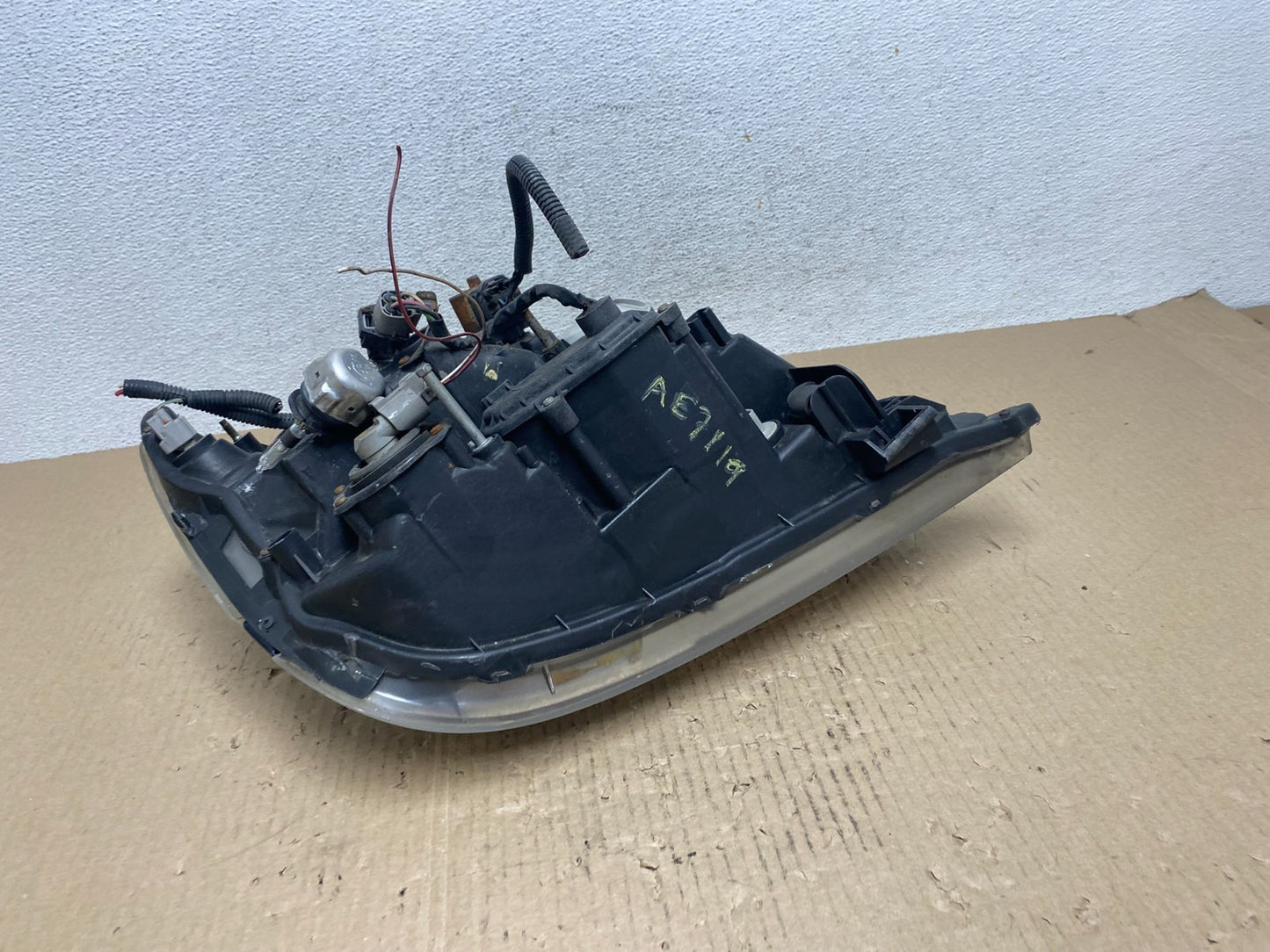 2001 2002 2003 Lexus RX300 Left Driver Headlight Xenon HID AE7119 DW7