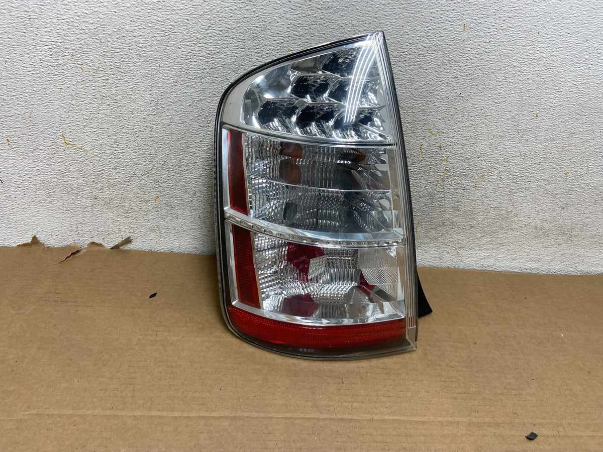 2006 2007 2008 2009 Toyota Prius Tail Light Left Driver LH AH3108 DW0