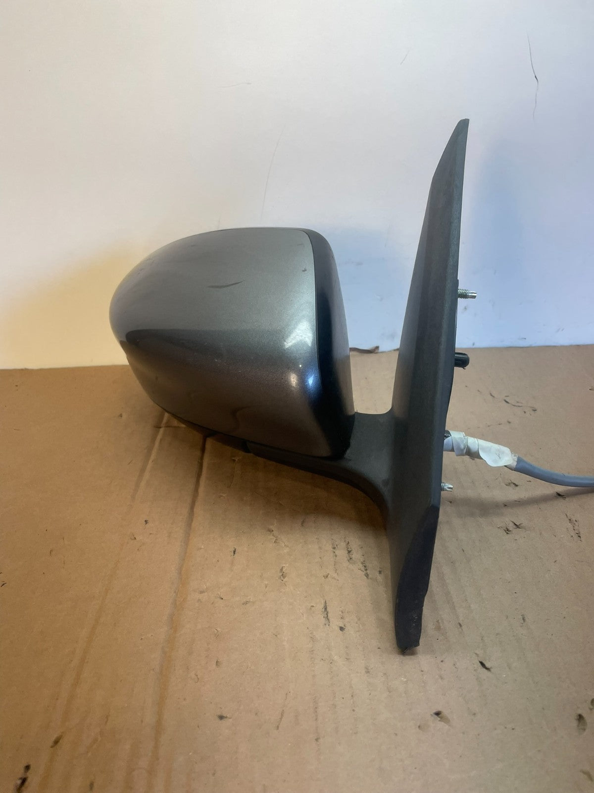 2013 to 2019 Nissan Sentra Right Passenger Side Door Mirror AG7798 DW1