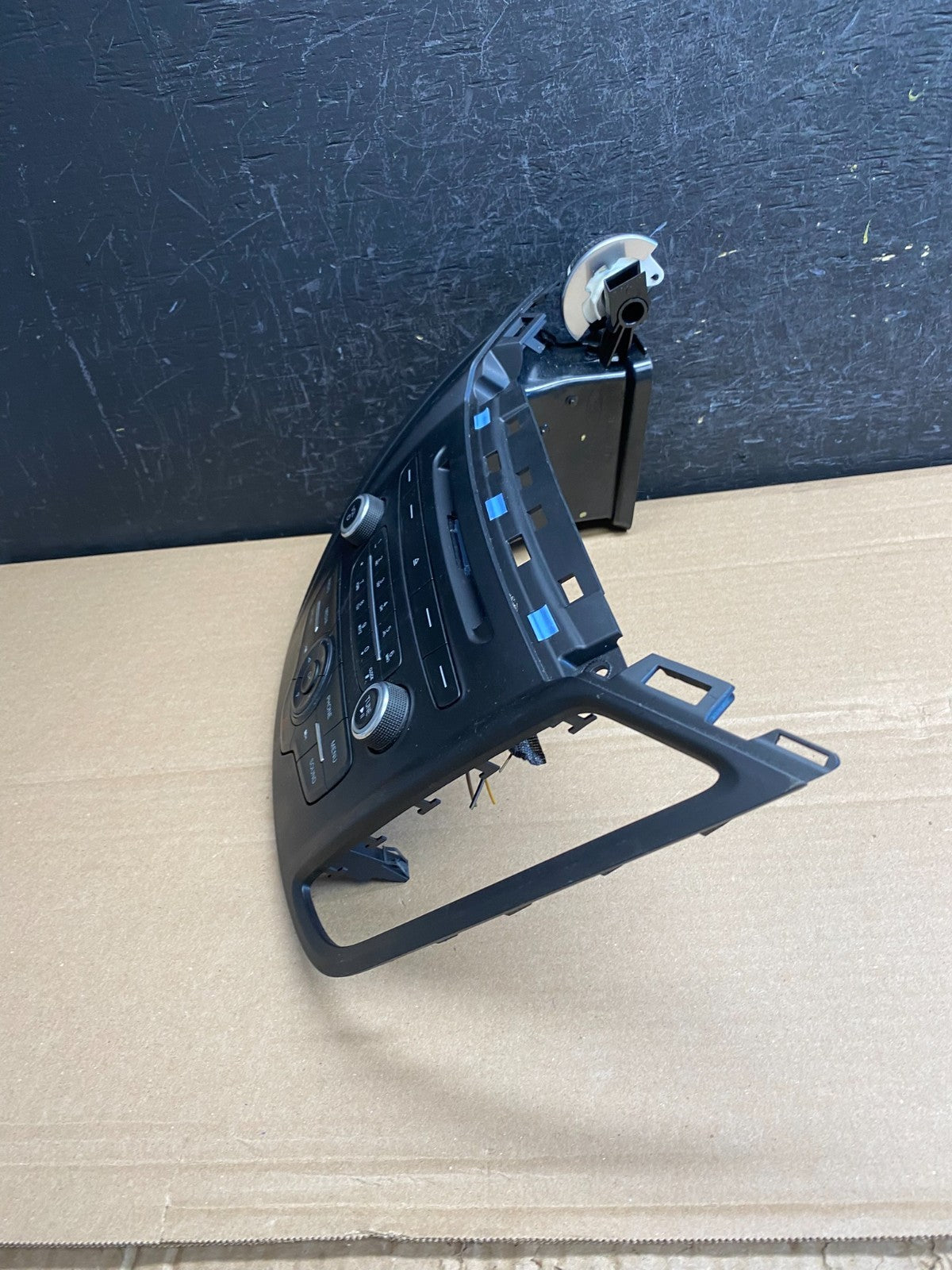 2013 2014 2015 2016 Ford Escape Dash Radio Control Panel Bezel AF6529 DG2