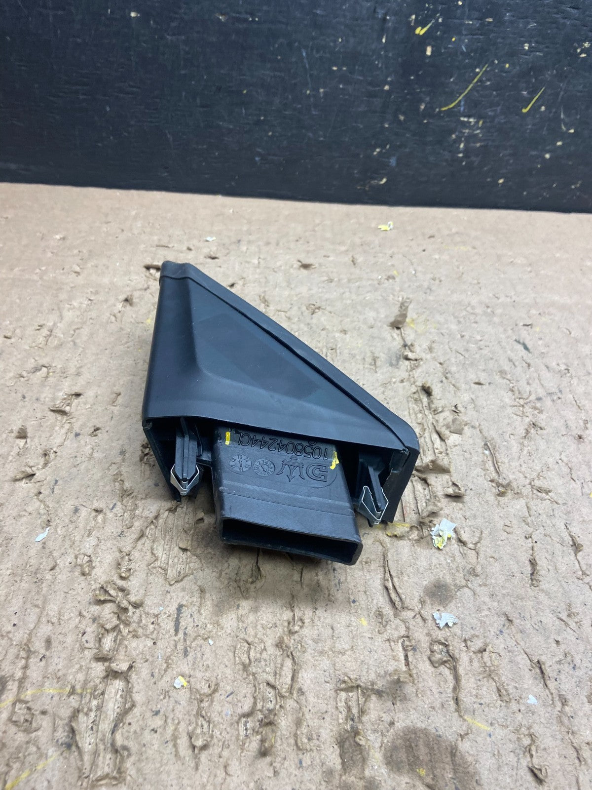 2014 - 2017 Maserati Ghibli Left Driver Door Mirror Cover Corner Trim T8817 DG2