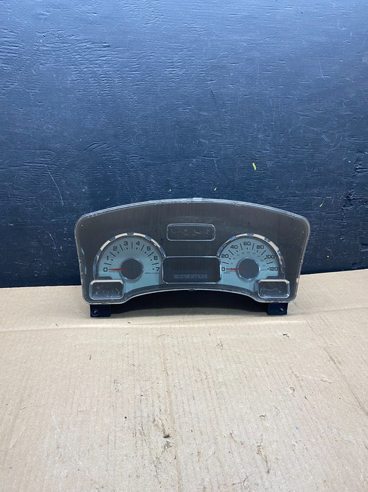 2007 to 2014 Ford Expedition Speedometer Cluster Gauge p9278 DG0