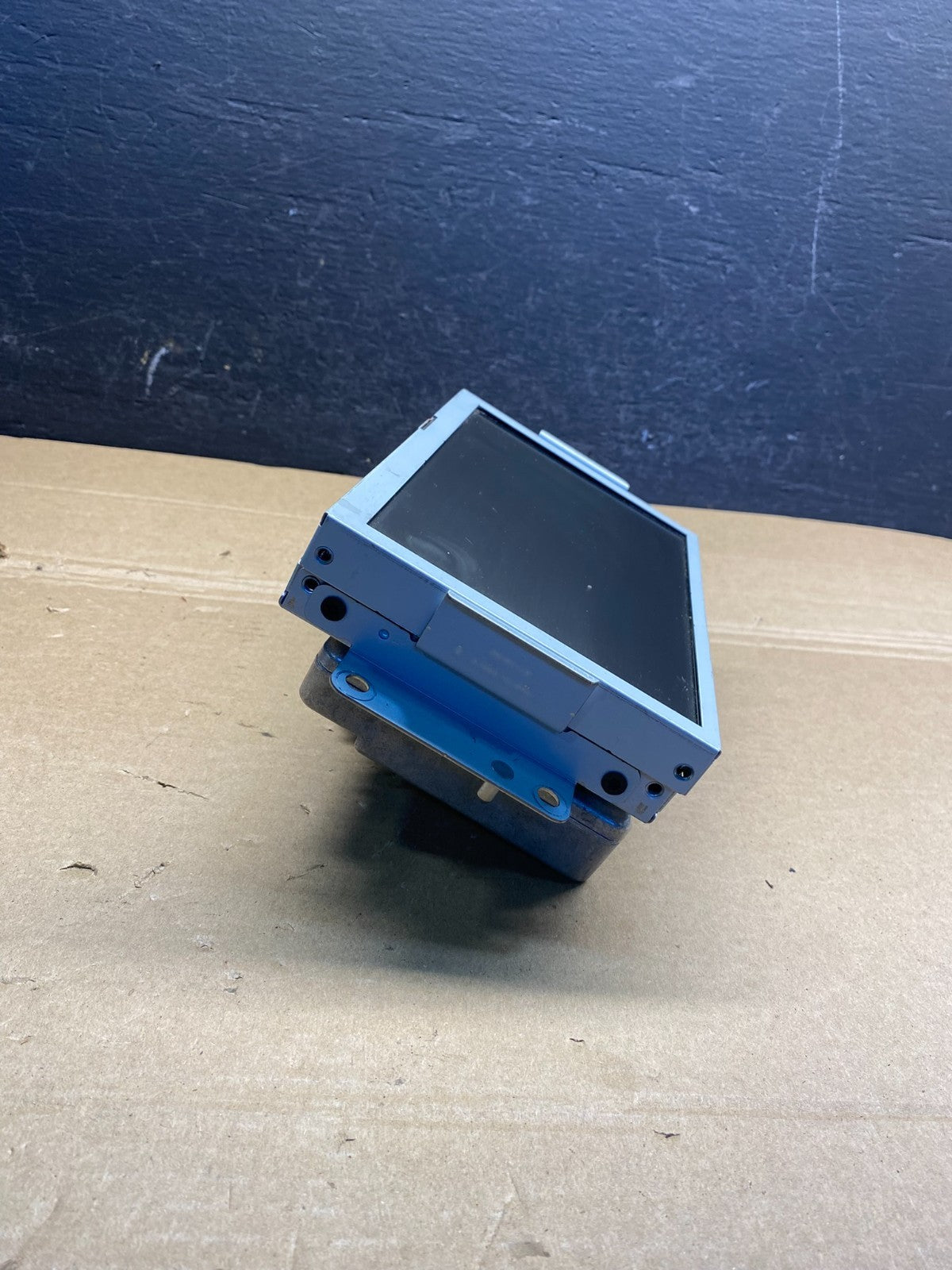 2015 to 2016 Ford Explorer Radio Information Display Screen AD4934 DG1