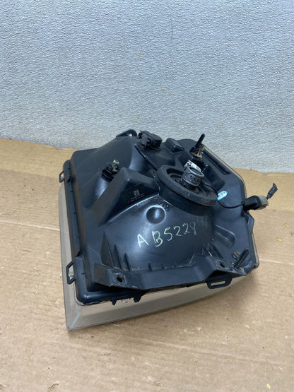 2008-2014 Ford Econoline E150 E250 E350 Right Passenger Headlight Oem AB5229 DW7