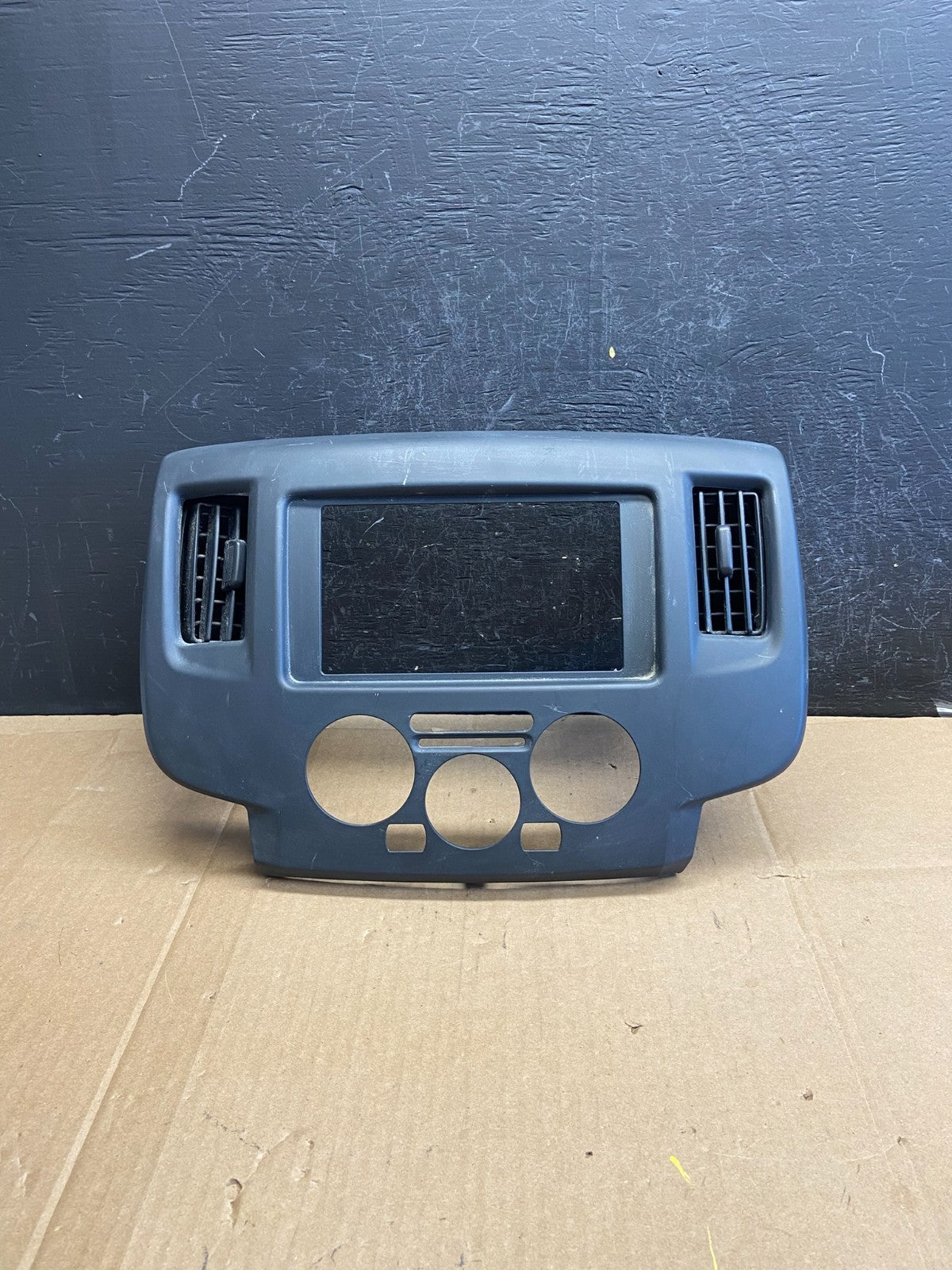 2013-2021 Nissan NV200 Center Console Radio Climate Control Air Vent AD2109 DG0