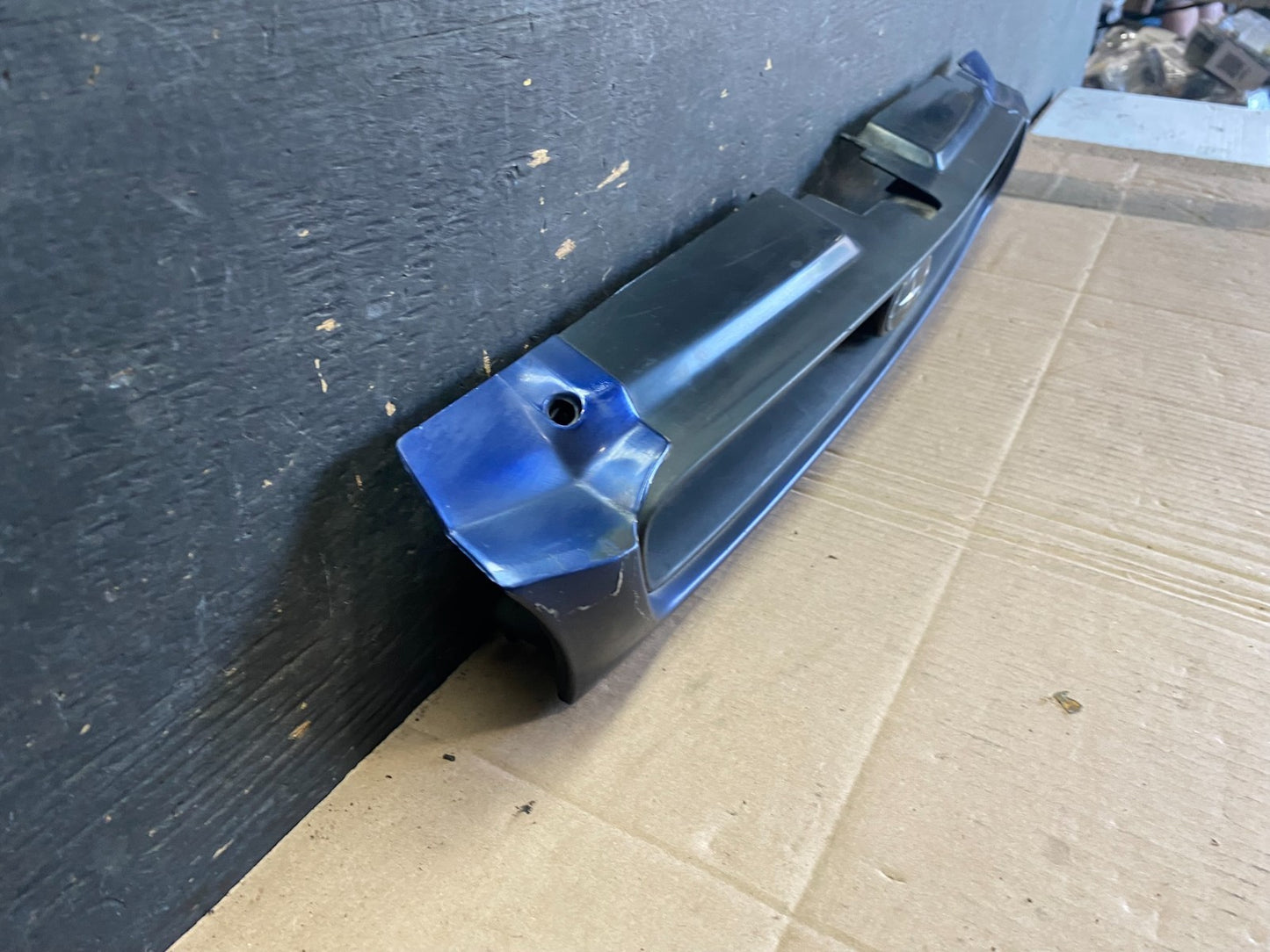 1996 Subaru Impreza Front Upper Grille Grill Q05142
