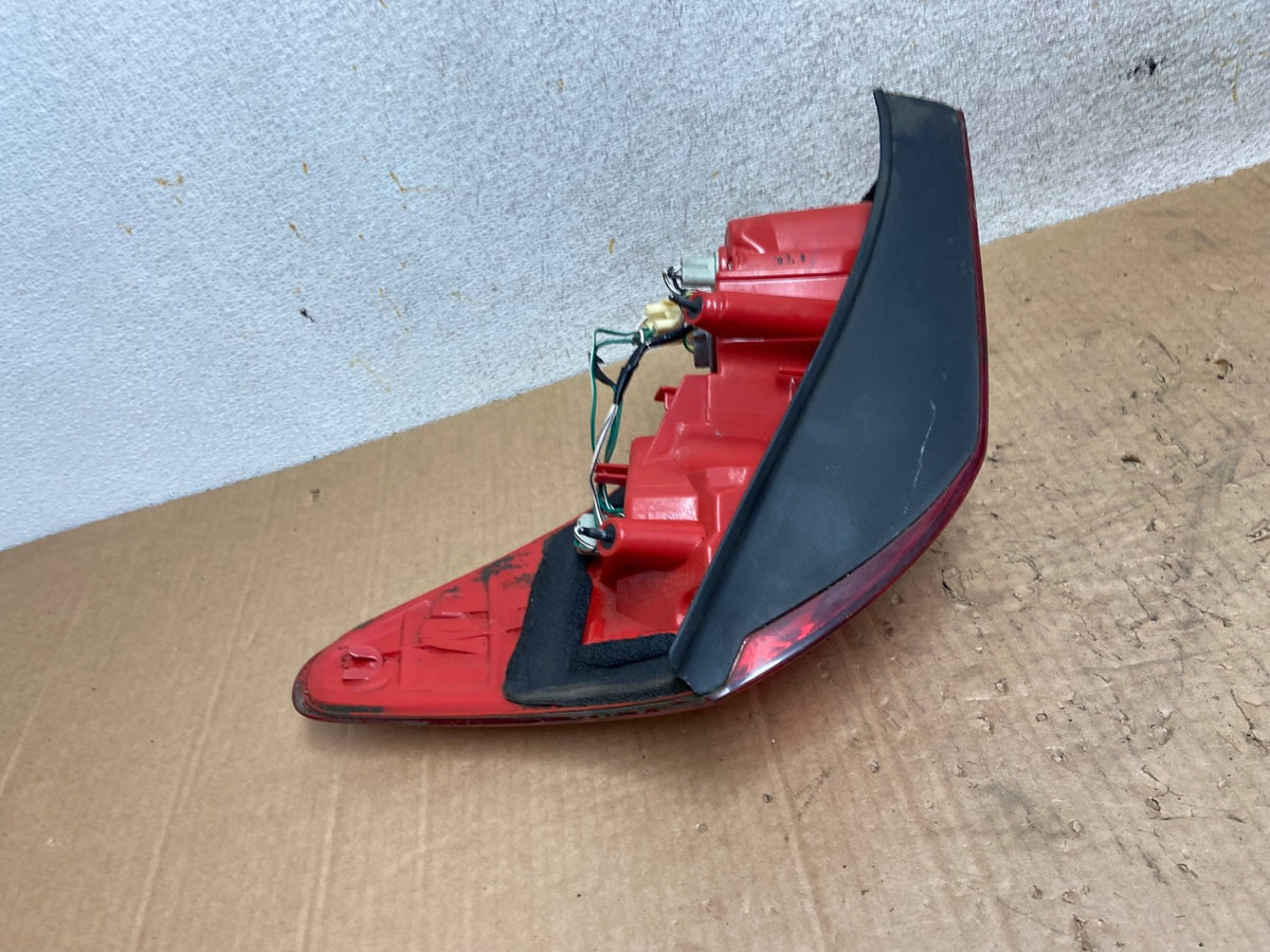 2006 2007 2008 Toyota Rav4 Left Driver LH Side Tail Light AI5639 LK5