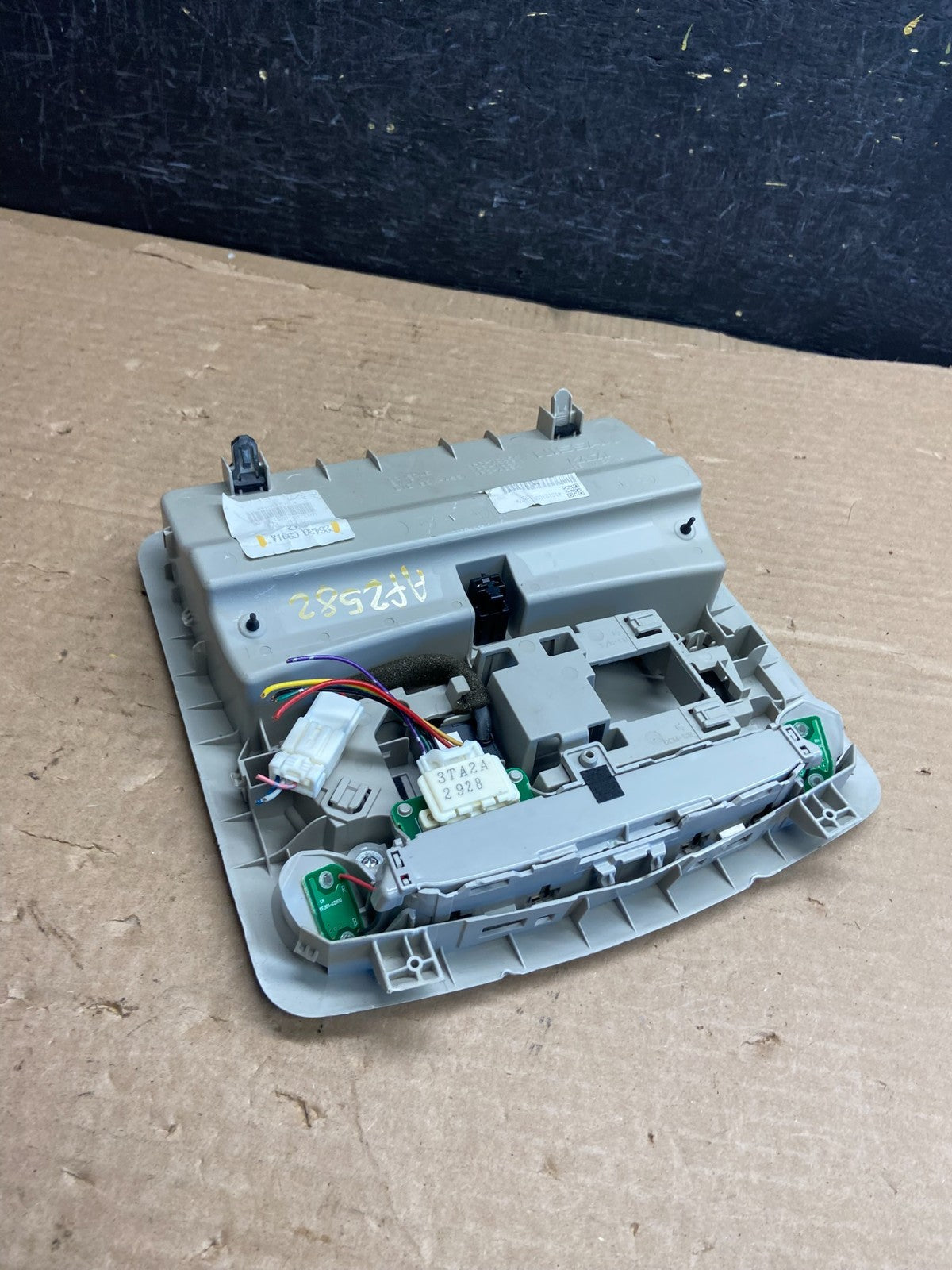2013 - 2015 Nissan Leaf Upper Overhead Console Storage AF2582 DG4