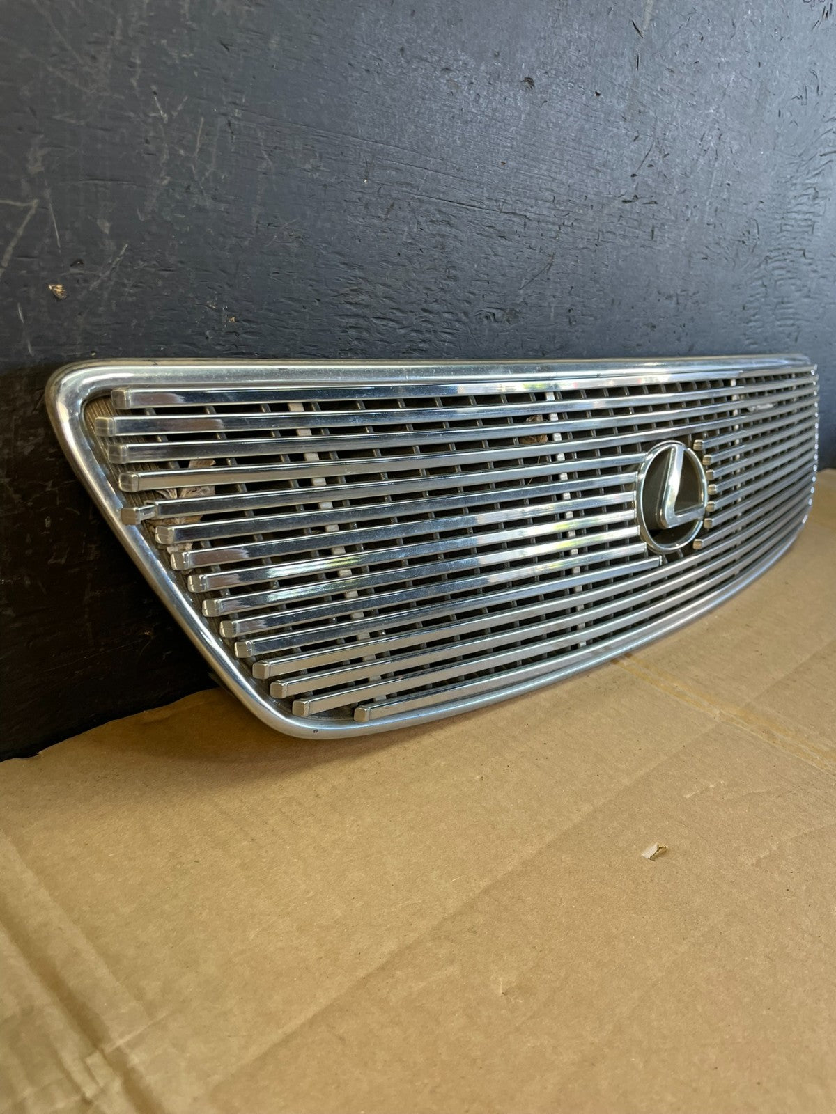 1998 to 2005 Lexus GS300 Front Upper Chrome Grill Grille AC5356 DG1