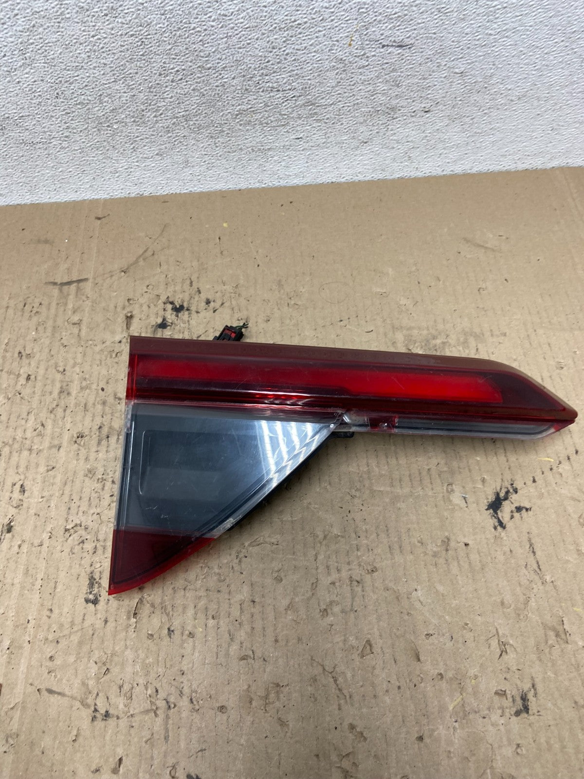 2020 to 2023 GMC Acadia AT4 Left Driver Lh Side Tail Light Inner AF6038 DG0