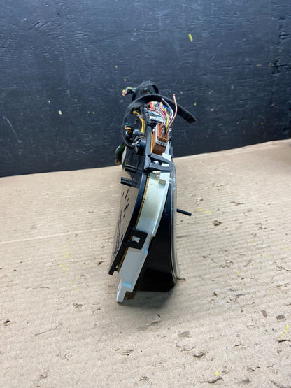 2003 2004 Nissan Xterra Frontier Speedometer Cluster Gauge J9532 DG2