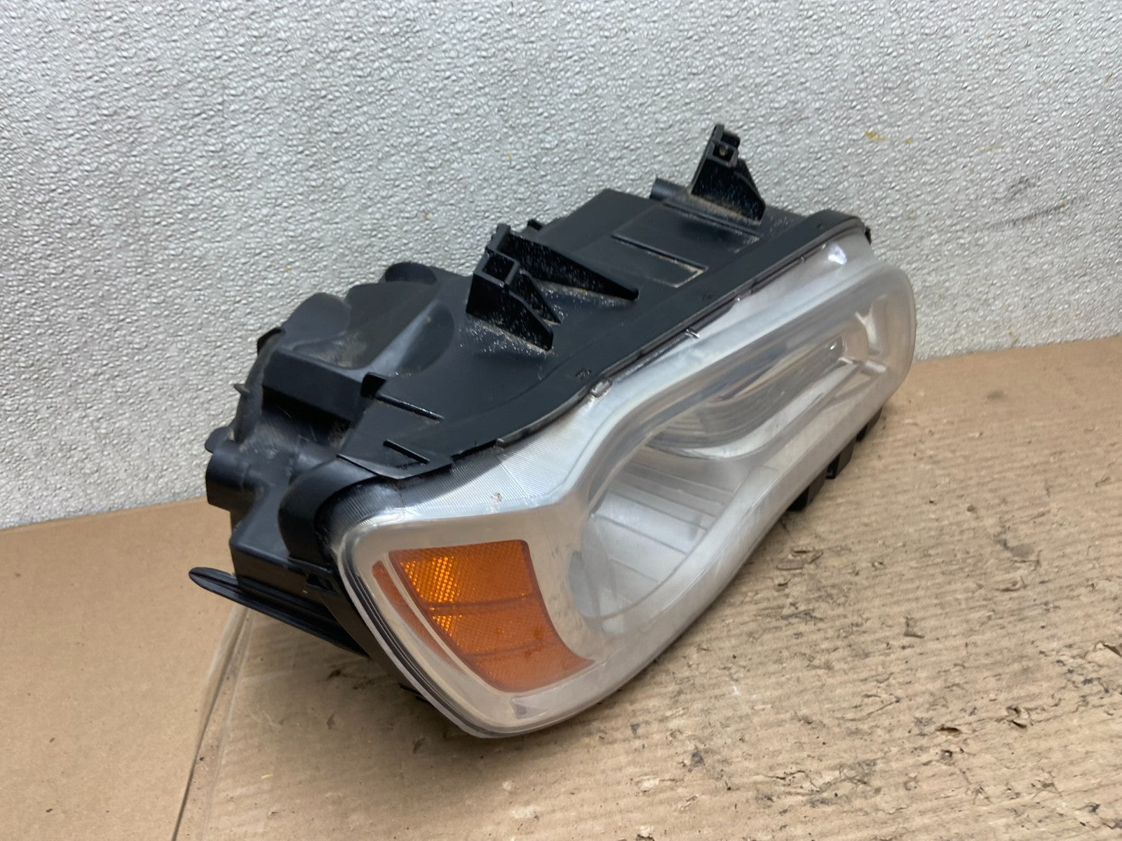 2011 to 2014 Chrysler 300 Right Passenger RH Halogen Headlight OEM AA9721 DW2