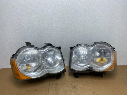 2009-2010 Jeep Grand Cherokee Left+Right Set Halogen Headlights AC3422 DW0