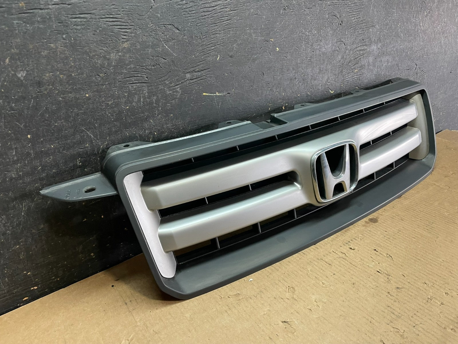 2006 to 2008 Honda Pilot Front Upper Grill Grille Oem Y9613 DG1