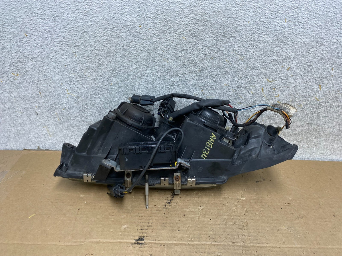 2004 2005 2006 Volvo S80 Right Passenger RH Side Halogen Headlight AH8134 DW5