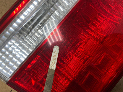2005 2006 2007 Honda Odyssey Inner Left Driver Lh Tail Light X7494 DW3