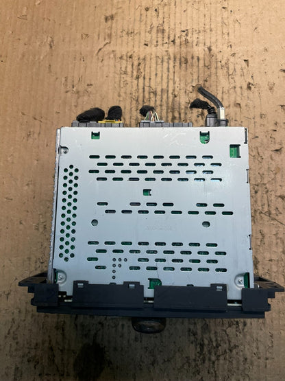 2007 to 2014 Chevrolet GMC Cadillac Radio CD Player AUX OEM V0785 DG5