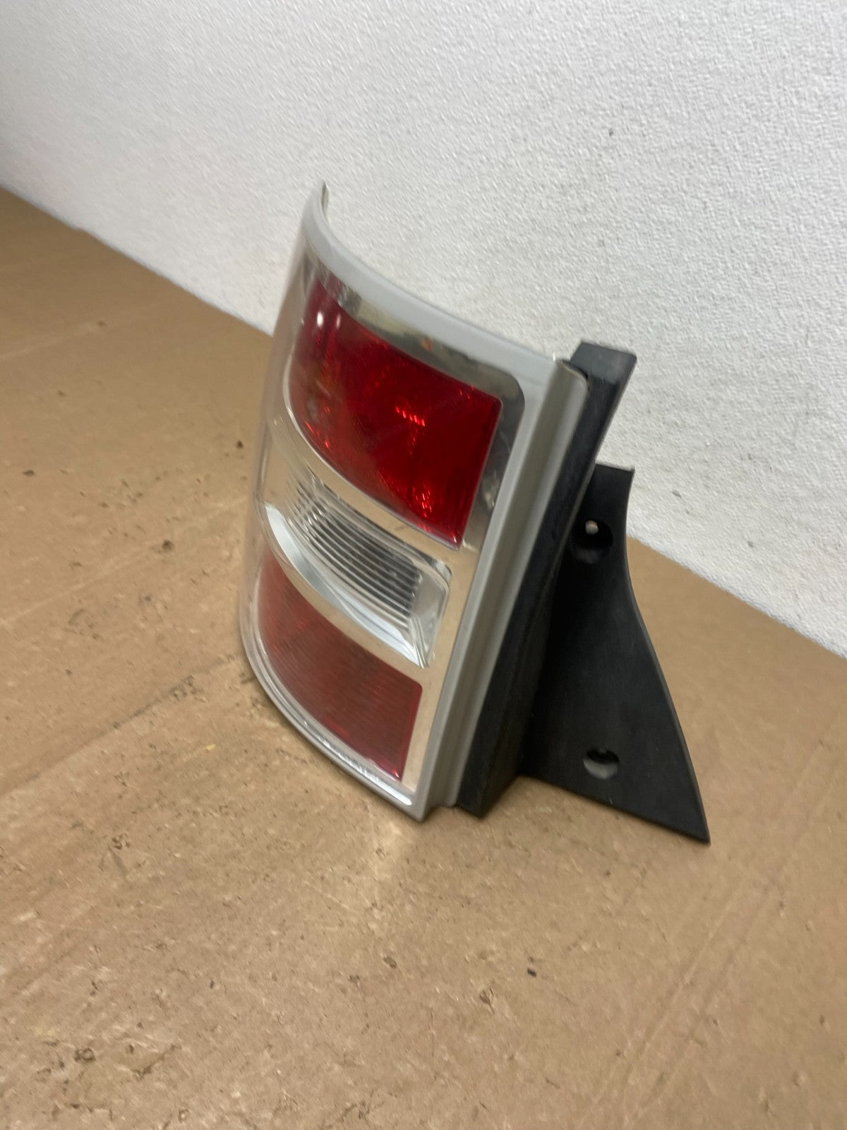 2009 to 2011 Ford Flex Left Driver LH Side Tail light AC5942 LK1