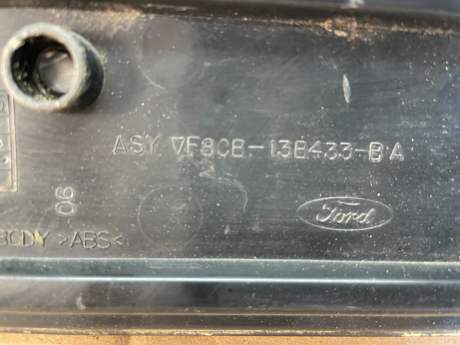 1998-2003 Ford Escort Sedan Rear Center Lid Mounted Tail Light ad8583 DG7