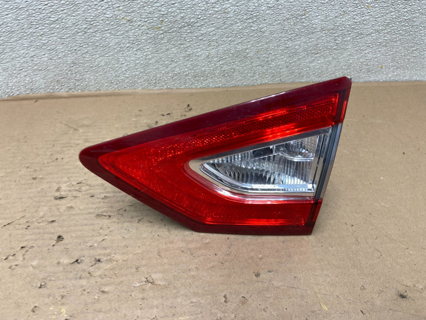 2013 to 2016 Ford Fusion Right Passenger RH Side Tail Light Inner Oem AB0108 LK0