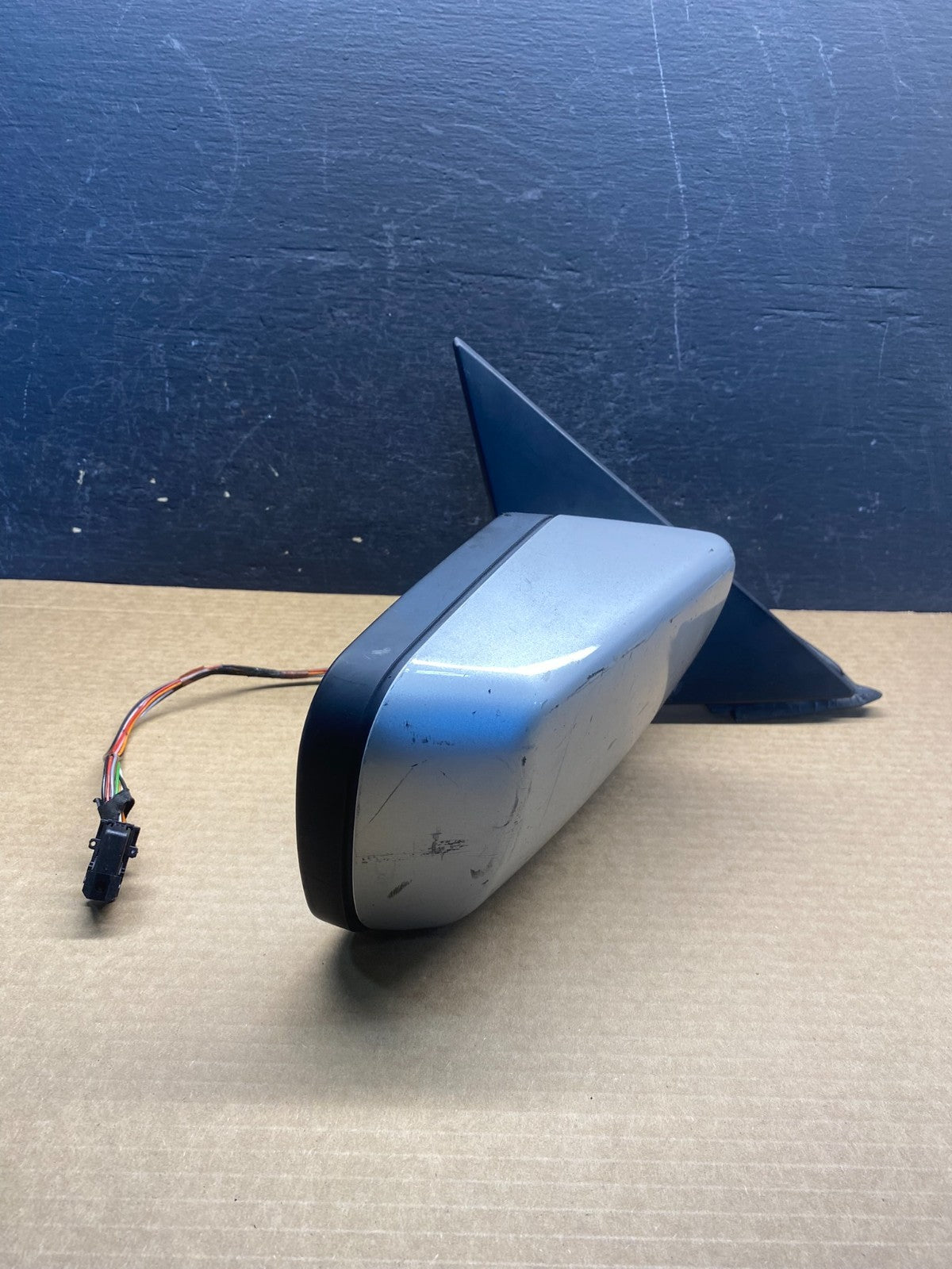 2001 to 2006 BMW 325i Right Passenger Side View Door Mirror AF4066 DG1