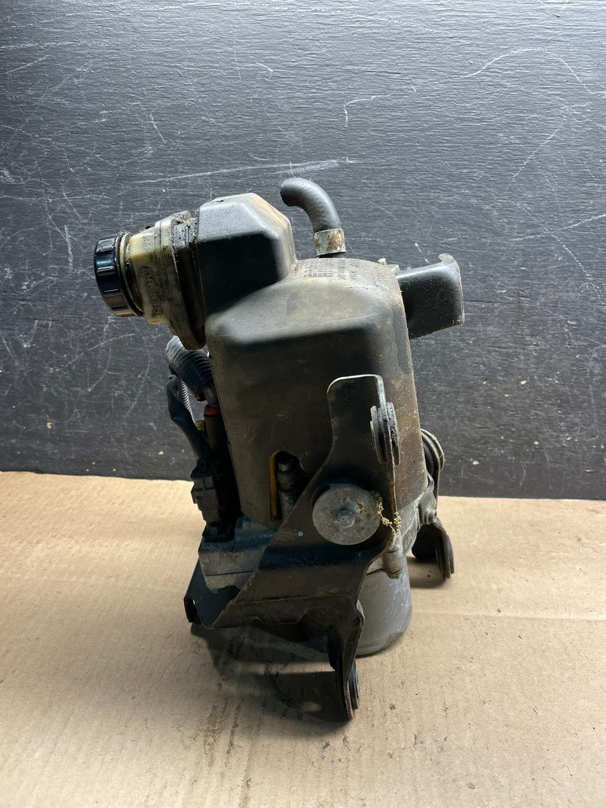 2013 - 2016 Nissan Pathfinder 3.5 Electric Hydraulic Power Steering Pump T72121