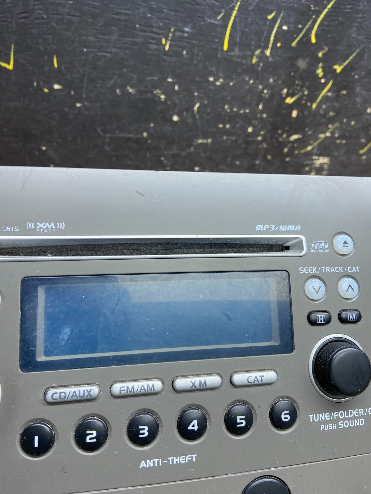 2006 2009 Suzuki Grand Vitara Climate Control Radio MP3 AM/FM CD Player Y77521