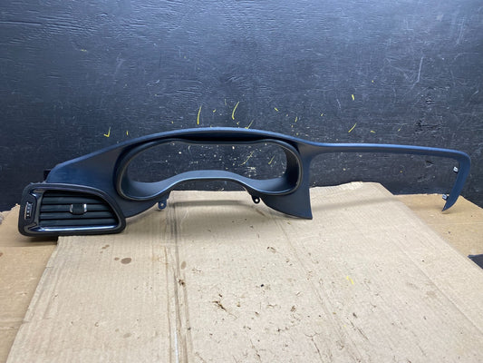 2015-2017 Chrysler 200 Speedometer Cluster Dash Bezel Trim W/ Vent OEM X6013 DG0