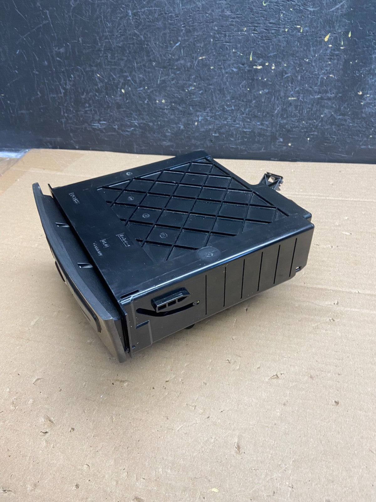2007-2009 Mercedes CLS350 E350 E550 A/C Heater Climate Control Trim AG5174 DG2