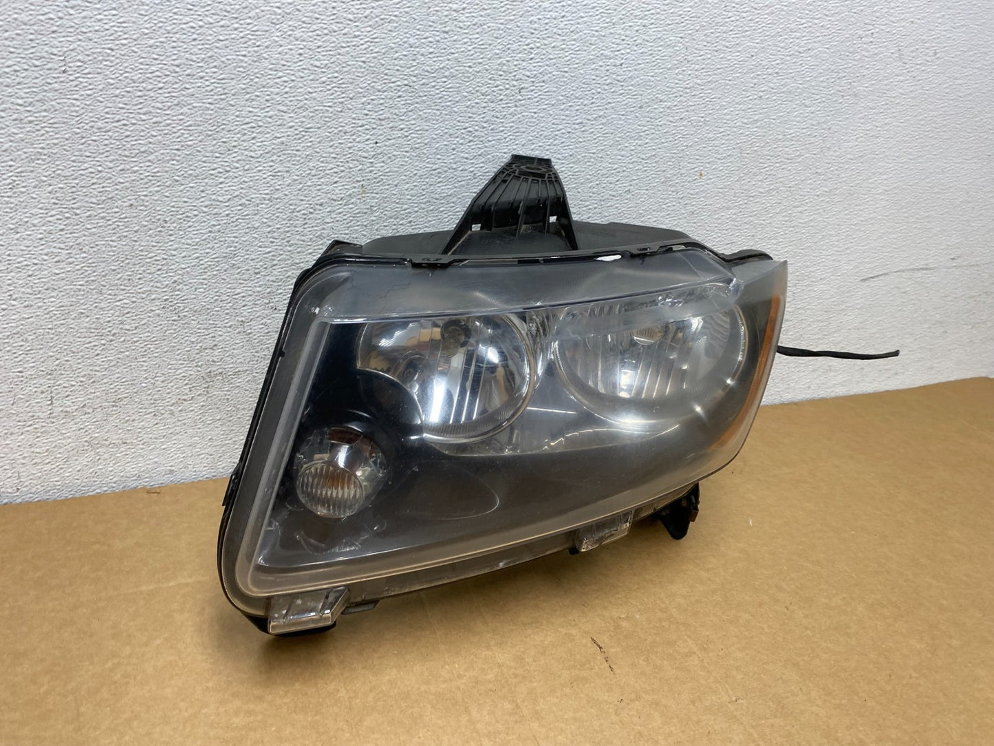 2011 to 2013 Jeep Grand Cherokee Halogen Left Driver Lh Headlight AD5286 DW2