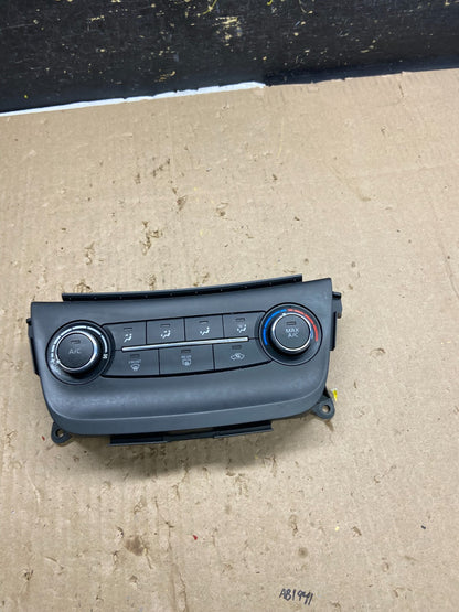 2015-2017 Nissan Sentra Climate Control Unit Heater Ac Temperature ab5380 DG0