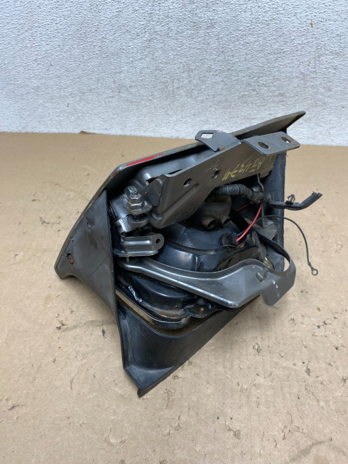 1989 to 1992 Ford Probe Right Pasenger RH Side Halogen Headlight AG4374 DG12