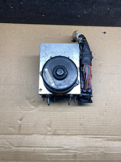 2006 to 2009 Mercedes W203 C230 CLK350 ABS Anti Lock Brake Pump Module AI7487 DG1