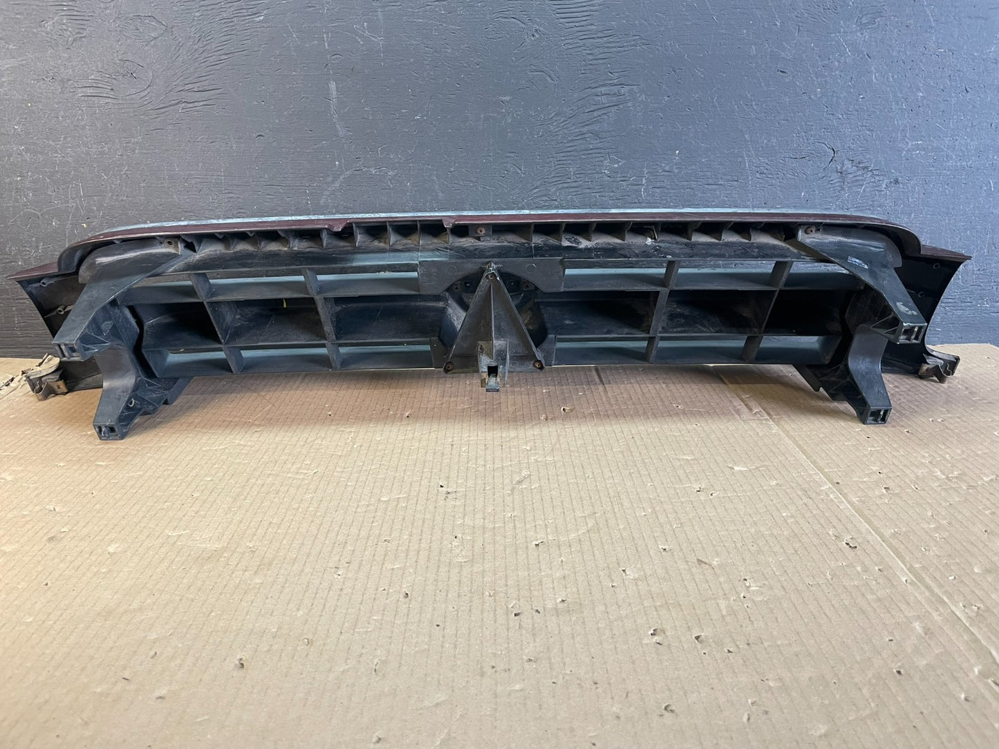 2002 2003 2004 Nissan Pathfinder Front Upper Grill Grille AE3676 DG3