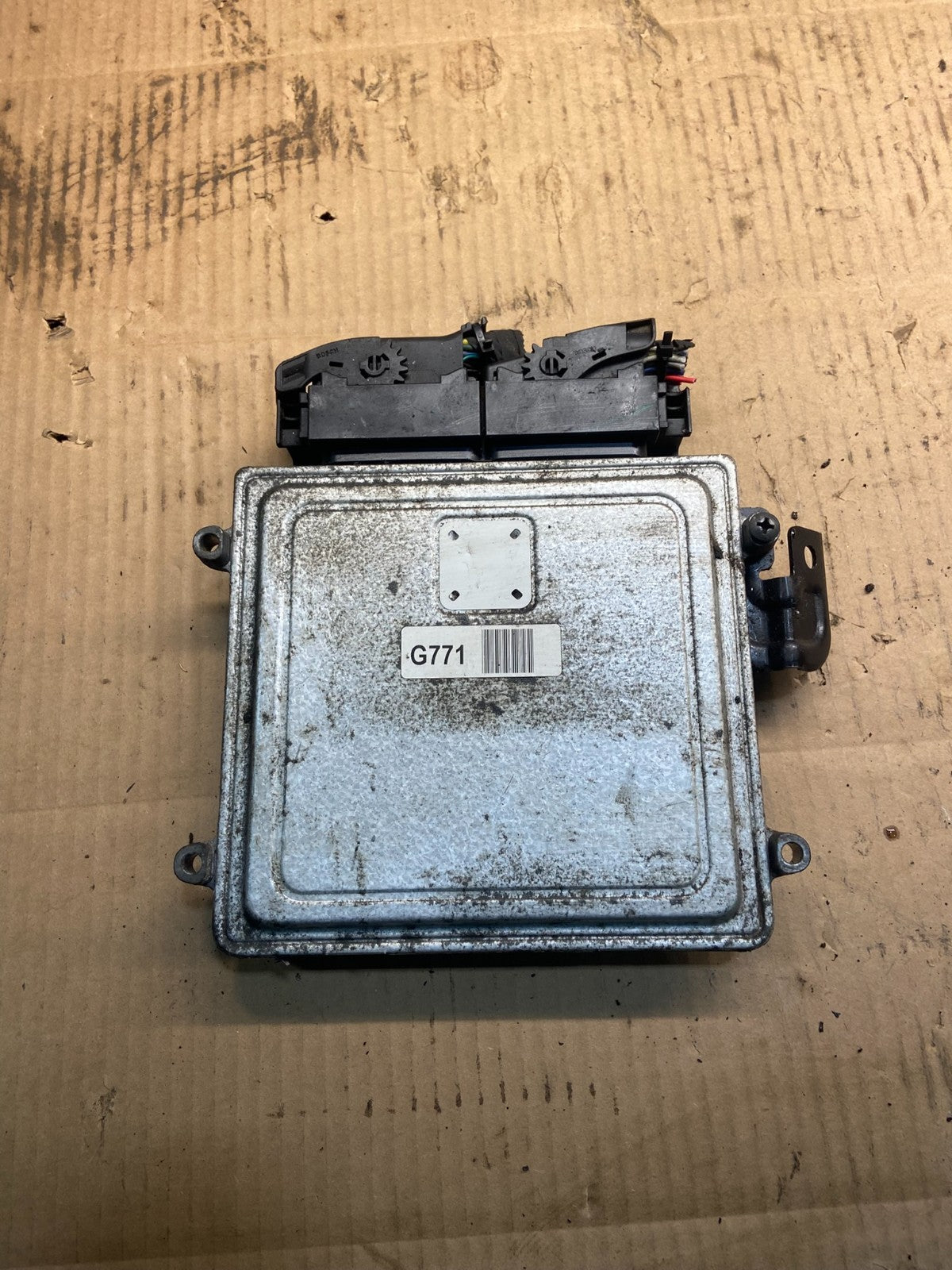 2012-2013 Kia Sorento 2.4L Ecm Ecu Engine Computer Control Module y3716 DG2