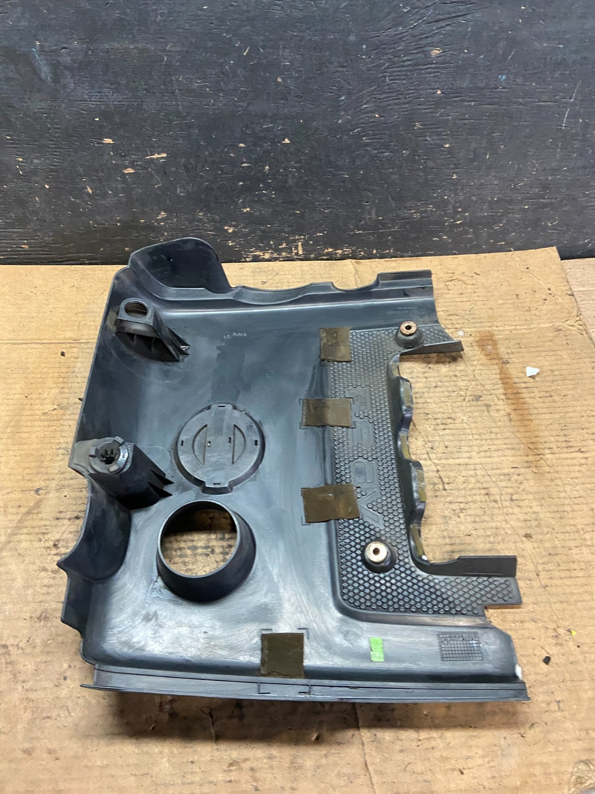 2007 to 2018 Nissan Altima 3.5 L Engine Motor Cover Q9857 DG7
