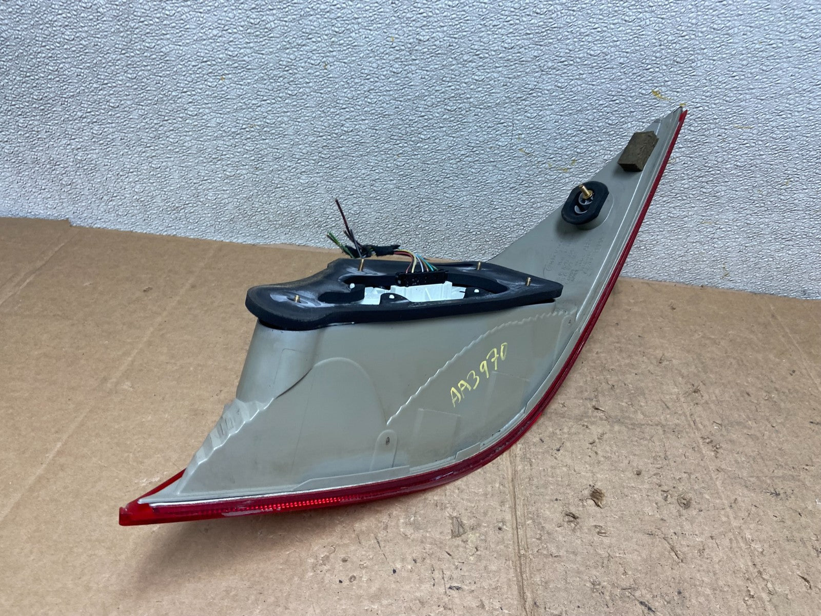 2006-2008 Mercedes w209 CLS CLS550 CLS55 Left Driver LH Side Tail Light AA39704