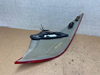2006-2008 Mercedes w209 CLS CLS550 CLS55 Left Driver LH Side Tail Light AA39704