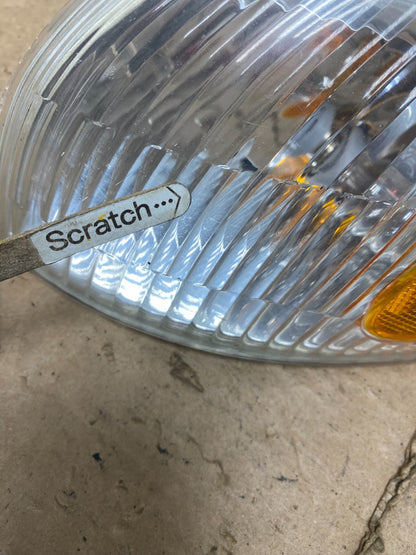 1998 to 2001 Chevrolet Prizm Left Driver LH Corner Turn Signal P4299 DW3