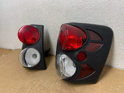 1999-2004 Jeep Grand Cherokee Left + Right Set Smoke 3D Tail Lights AG9256 DG2