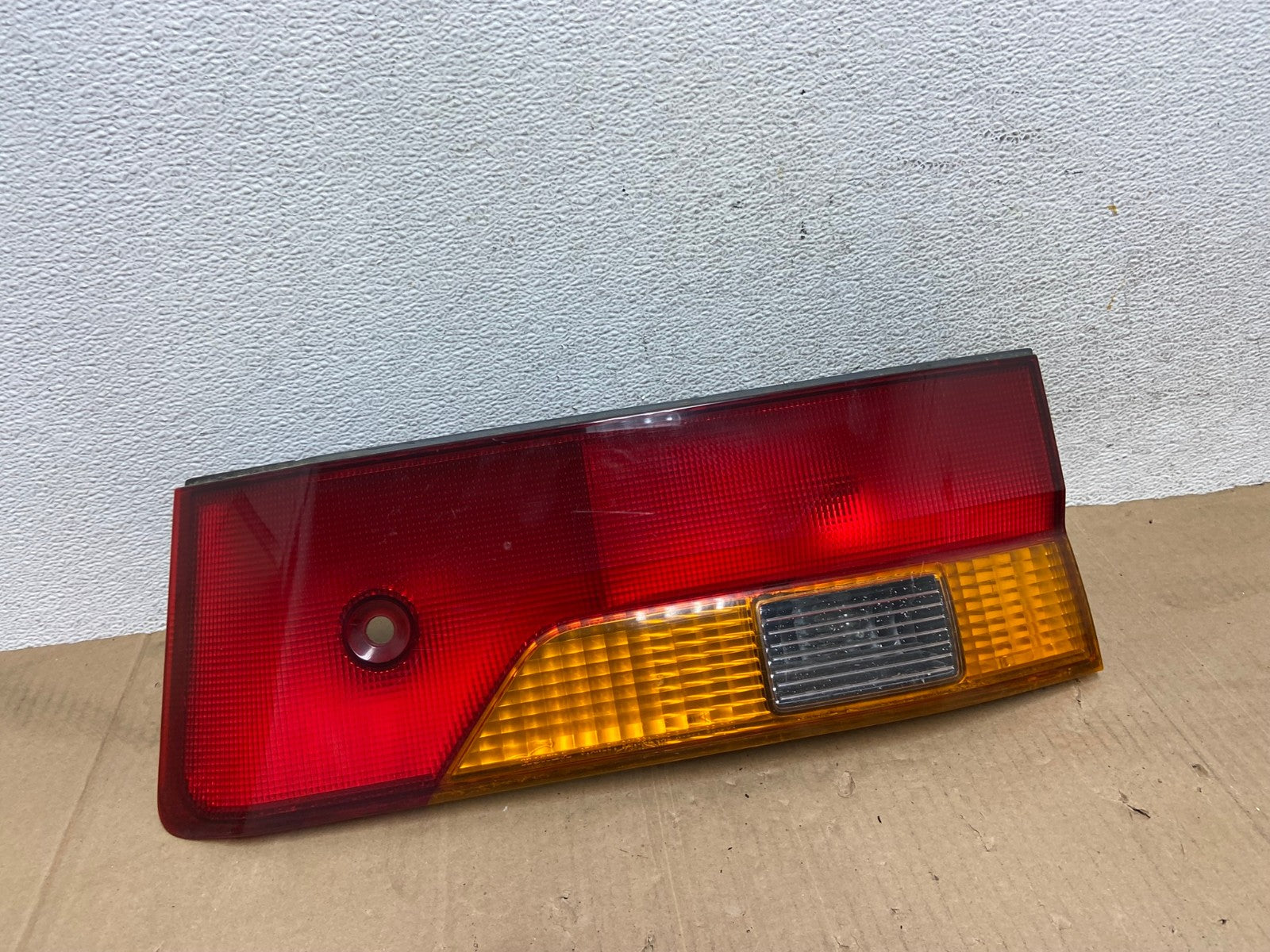 2002-2004 Honda Odyssey Right Passenger RH Side Tail Light Inner AE9120 LK0