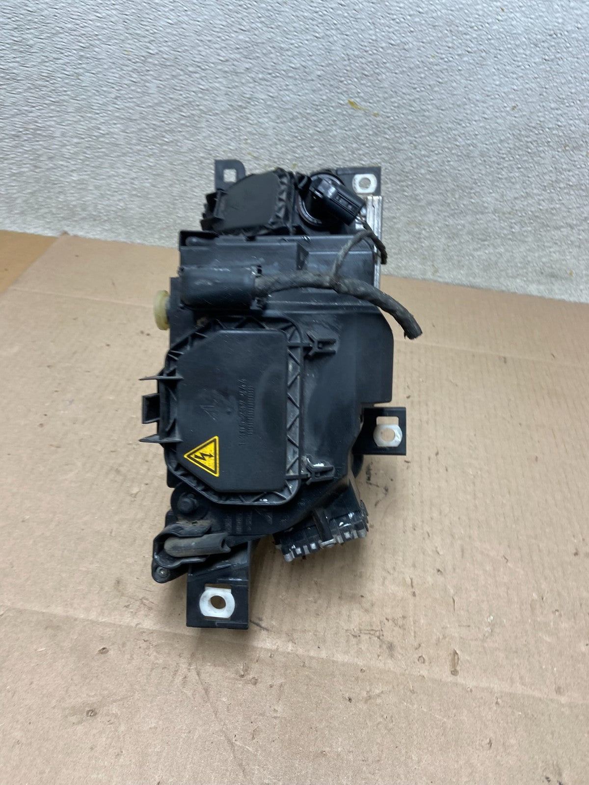 2004-2007 Bmw 645Ci 650I M6 E63 E64 Left Driver Lh Xenon Headlight Z3757 DG8
