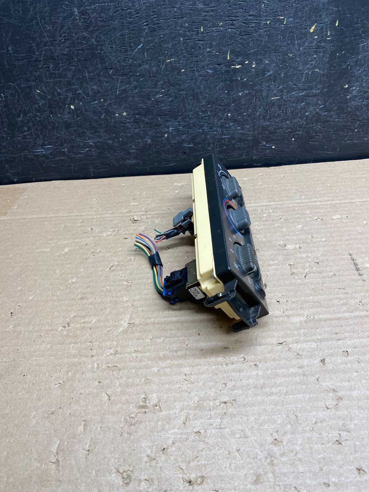 1999-2001 Chevrolet Tahoe AC Climate Control HVAC Rear Window Defogger AG6398 DG1