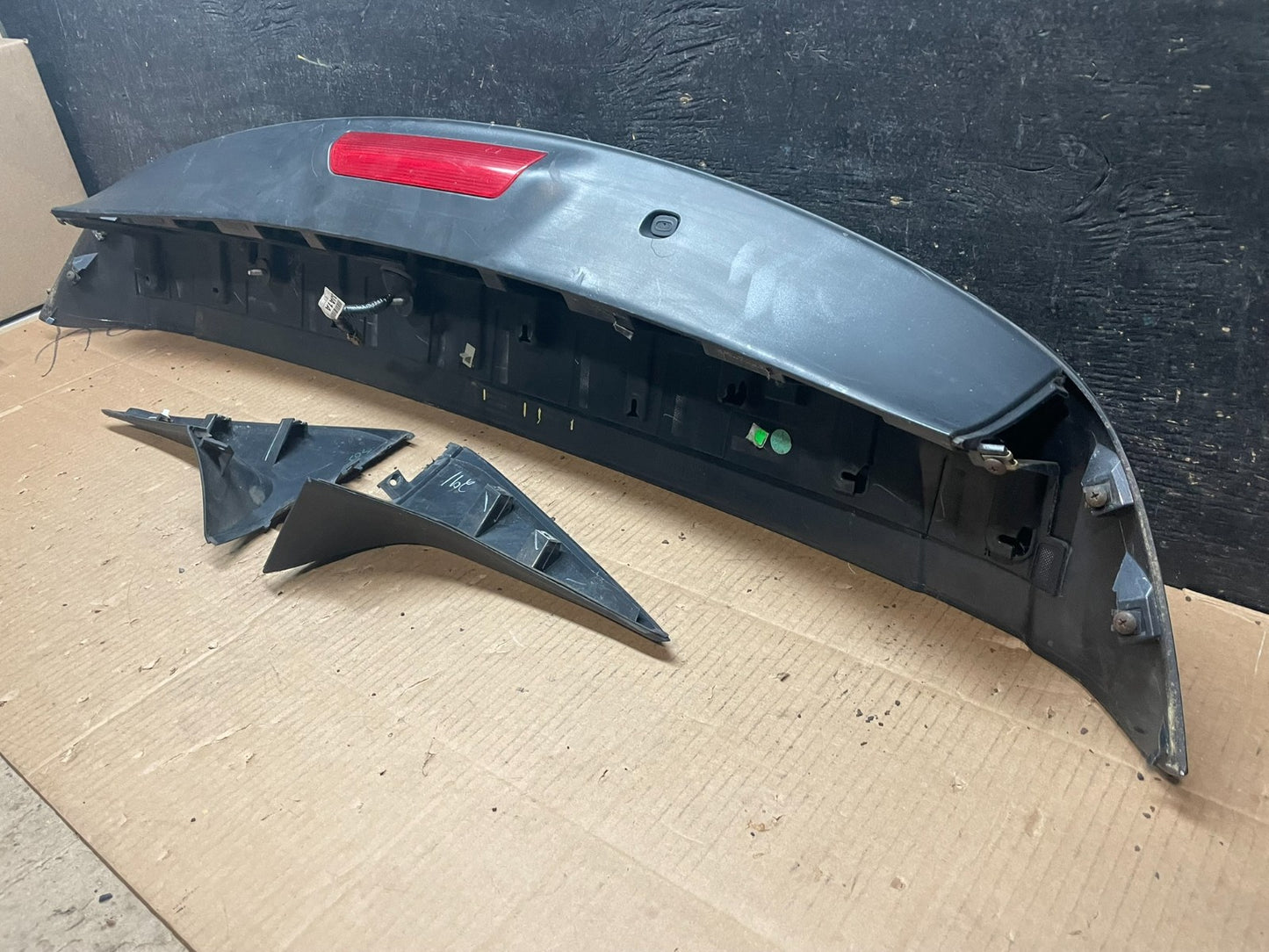 2013-2020 Nissan Pathfinder Rear Spoiler Wing Oem Y1876 DG8