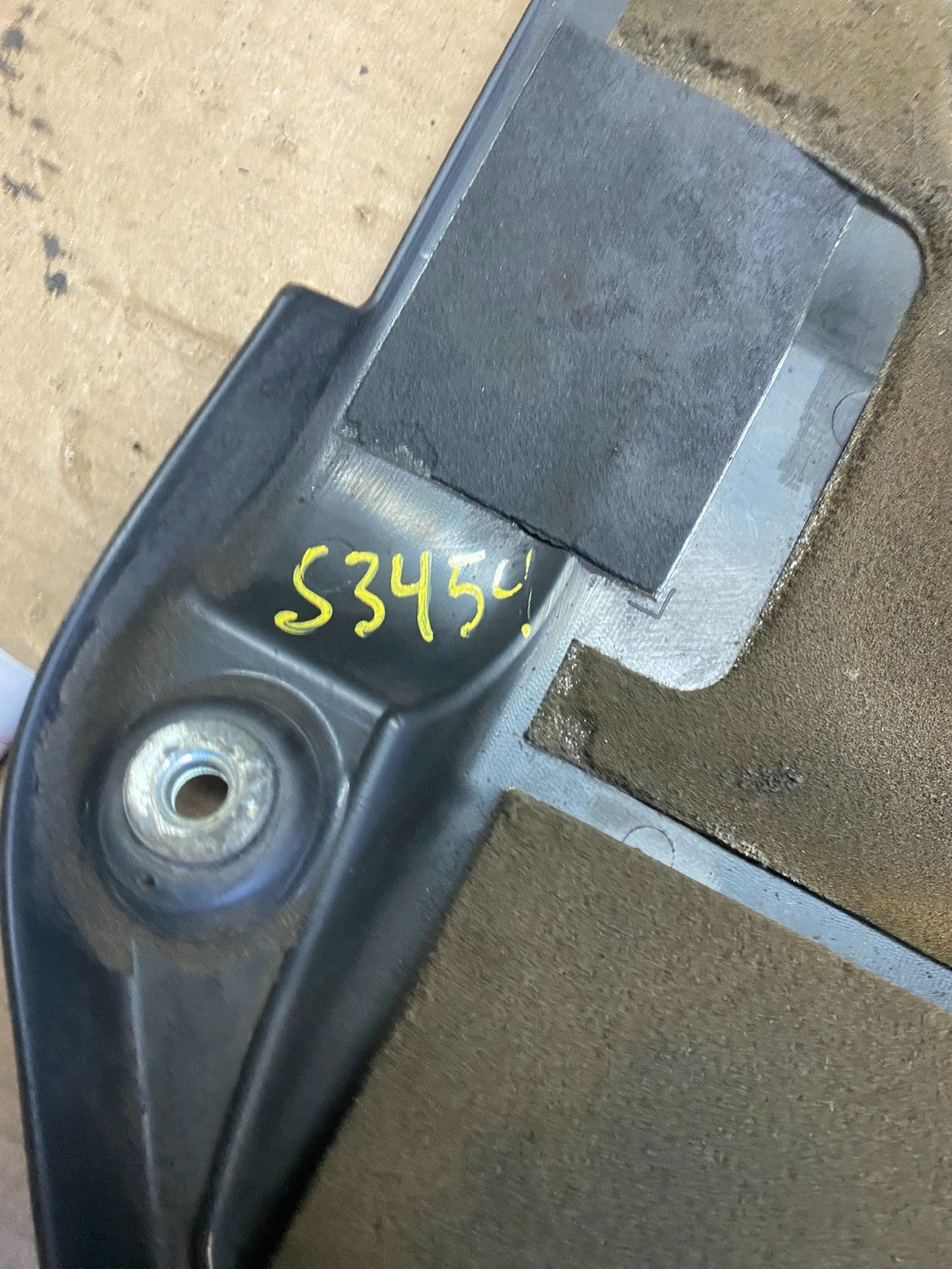2007 to 2013 Nissan Altima 2.5 L Engine Cover OEM S3454 DG9
